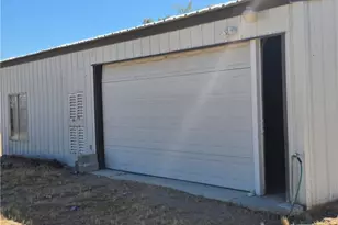39070 Yucca, Newberry Springs, CA 92398 - Photo 11