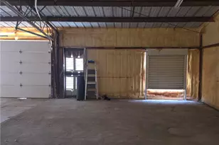 39070 Yucca, Newberry Springs, CA 92398 - Photo 11