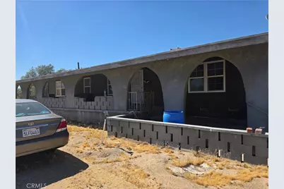 39070 Yucca, Newberry Springs, CA 92398 - Photo 3