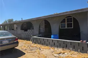 39070 Yucca, Newberry Springs, CA 92398 - Photo 3