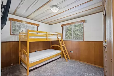 32800 Willow, Running Springs, CA 92382 - Photo 5