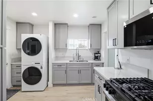 5964 S Halldale, Los Angeles, CA 90047 - Photo 3