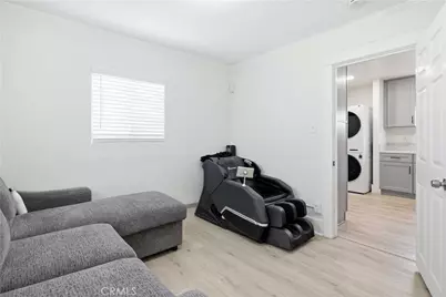 5964 S Halldale, Los Angeles, CA 90047 - Photo 23