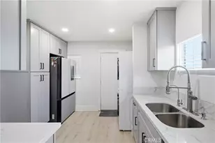 5964 S Halldale, Los Angeles, CA 90047 - Photo 13