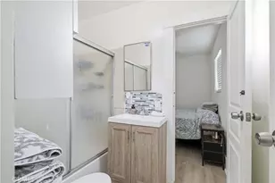 5964 S Halldale, Los Angeles, CA 90047 - Photo 15