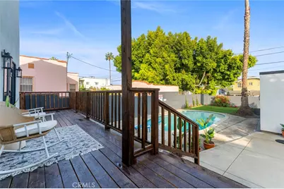 5334 Hillcrest Drive, Los Angeles, CA 90043 - Photo 29