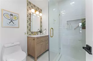 5334 Hillcrest Dr, Los Angeles, CA 90043 - Photo 29