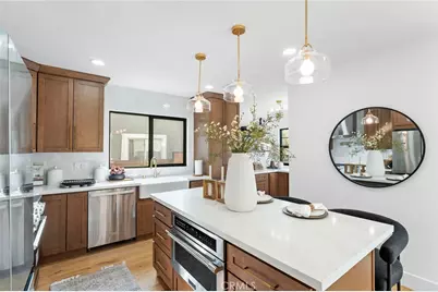 5334 Hillcrest Drive, Los Angeles, CA 90043 - Photo 11