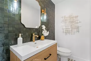 5334 Hillcrest Dr, Los Angeles, CA 90043 - Photo 15