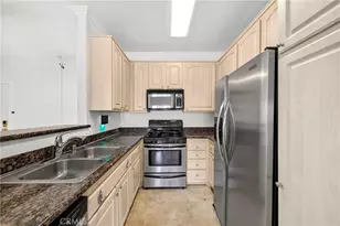300 N El Molino, Pasadena, CA 91101 - Photo 7