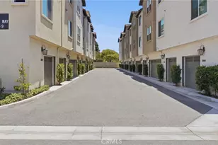 2560 Valentina, Commerce, CA 90040 - Photo 25