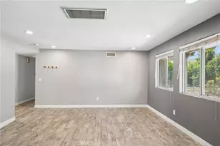 17316 Hawthorne Ave, Fontana, CA 92335 - Photo 13