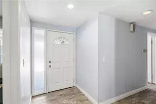 17316 Hawthorne Ave, Fontana, CA 92335 - Photo 7