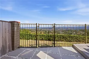 741 S Tourmaline Ct, Anaheim, CA 92807 - Photo 45