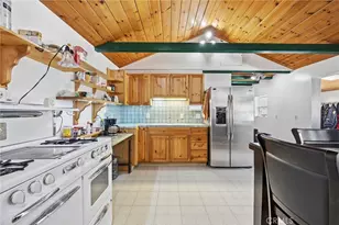 7100 Lakewood Dr, Frazier Park, CA 93225 - Photo 11