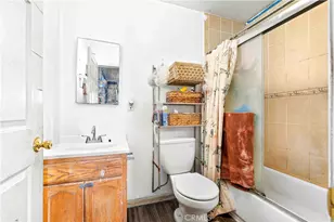 329 E 82nd, Los Angeles, CA 90003 - Photo 15