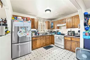 329 E 82nd, Los Angeles, CA 90003 - Photo 3