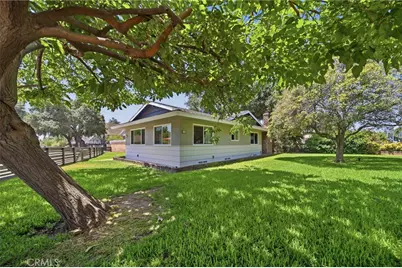 194 Monroe Avenue, Pomona, CA 91767 - Photo 3