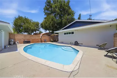 194 Monroe Avenue, Pomona, CA 91767 - Photo 39