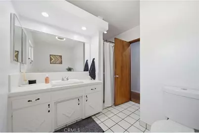 194 Monroe Avenue, Pomona, CA 91767 - Photo 27