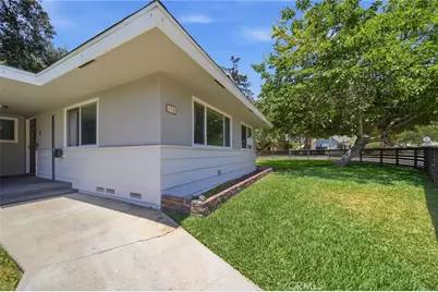 194 Monroe Avenue, Pomona, CA 91767 - Photo 47
