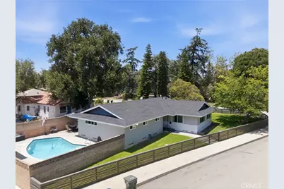 194 Monroe Avenue, Pomona, CA 91767 - Photo 49