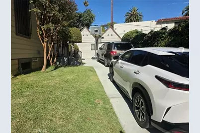 428 S Hoover. St., Los Angeles, CA 90020 - Photo 9