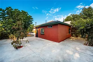 1330 E 33rd, Los Angeles, CA 90011 - Photo 23