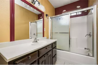1330 E 33rd, Los Angeles, CA 90011 - Photo 17