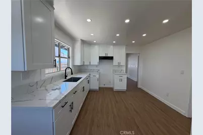 424 E 61st, Los Angeles, CA 90003 - Photo 9