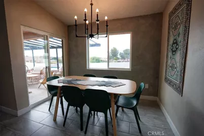 16346 Teton, Victorville, CA 92395 - Photo 25
