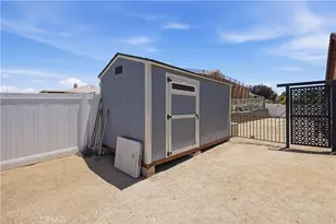 16346 Teton, Victorville, CA 92395 - Photo 61