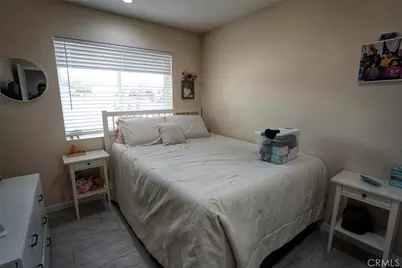 16346 Teton, Victorville, CA 92395 - Photo 45