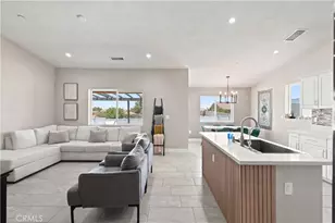 16346 Teton, Victorville, CA 92395 - Photo 9