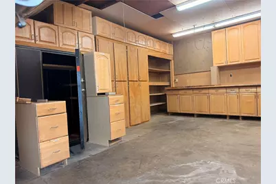 12315 Pomering, Downey, CA 90242 - Photo 3