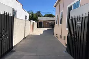 424 E 91st St, Los Angeles, CA 90003 - Photo 5
