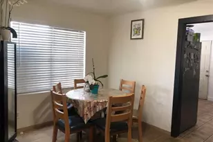 424 E 91st St, Los Angeles, CA 90003 - Photo 13