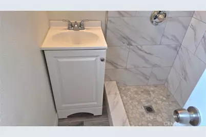 3661 Seabright Avenue, Long Beach, CA 90810 - Photo 23