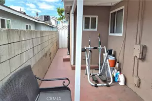 3661 Seabright Ave, Long Beach, CA 90810 - Photo 11