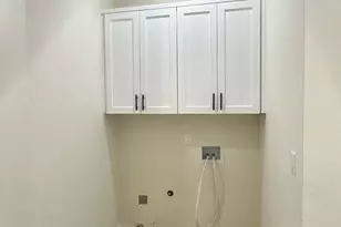 1475 E 57th St, Los Angeles, CA 90011 - Photo 17