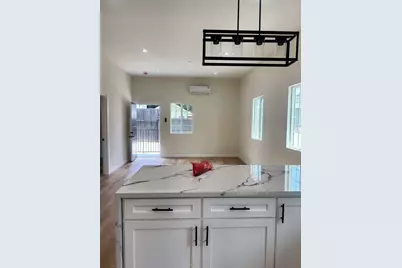 1475 E 57th St, Los Angeles, CA 90011 - Photo 9