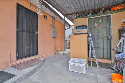 8217 Broadway Street, Los Angeles, CA 90003 - Photo 43