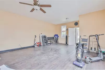 8217 Broadway Street, Los Angeles, CA 90003 - Photo 45