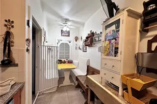 2116 S Palm Grove Ave, Los Angeles, CA 90016 - Photo 5