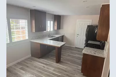 22537 Paraguay Drive, Saugus, CA 91350 - Photo 5