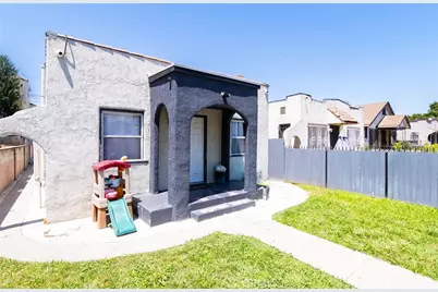 1455 W 60th Street, Los Angeles, CA 90047 - Photo 3