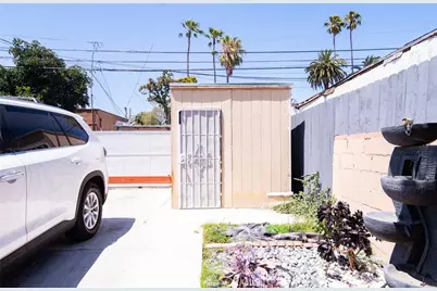 1455 W 60th Street, Los Angeles, CA 90047 - Photo 7
