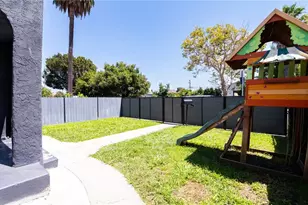1455 W 60th St, Los Angeles, CA 90047 - Photo 9