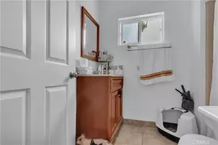 706 W 77th, Los Angeles, CA 90044 - Photo 9