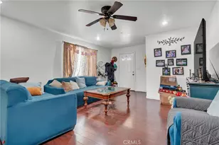706 W 77th, Los Angeles, CA 90044 - Photo 37